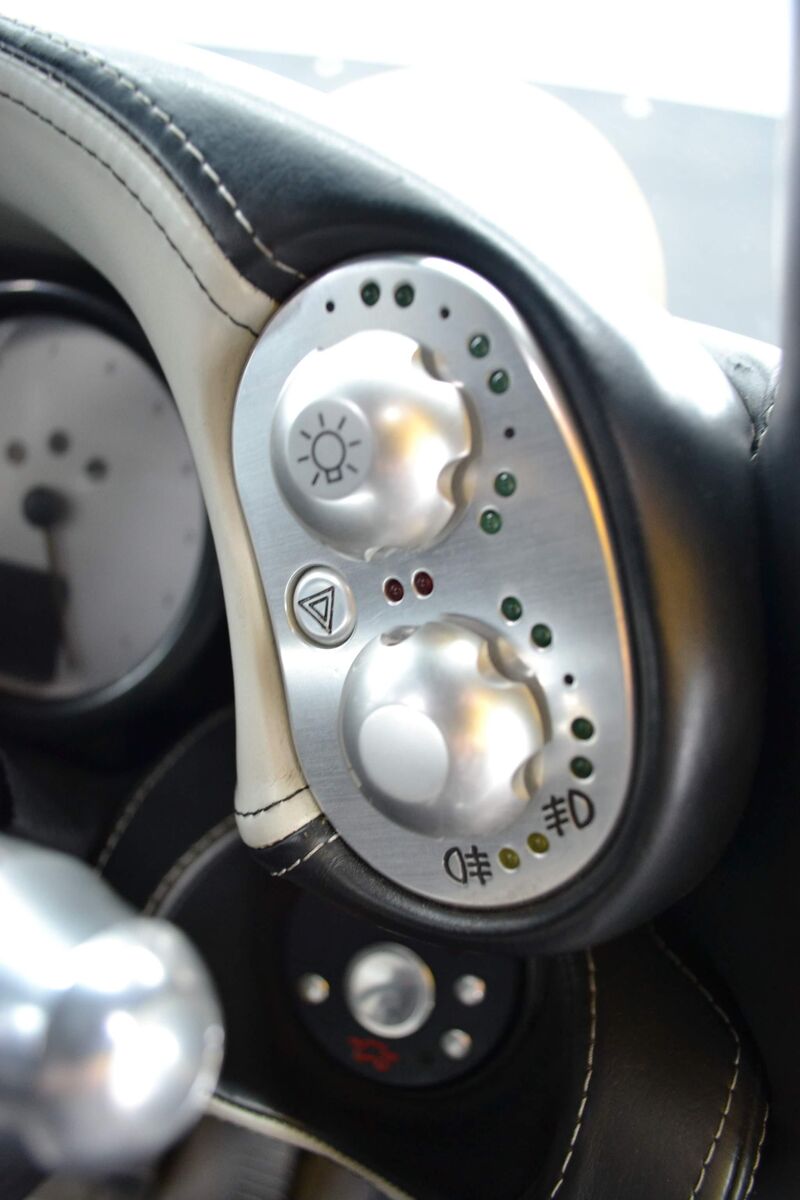 TVR TAMORA