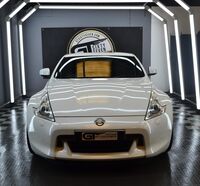 NISSAN 370Z