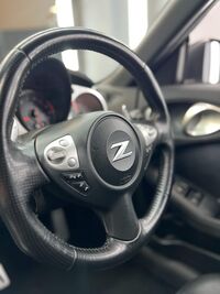 NISSAN 370Z