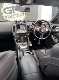 NISSAN 370Z