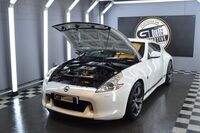 NISSAN 370Z
