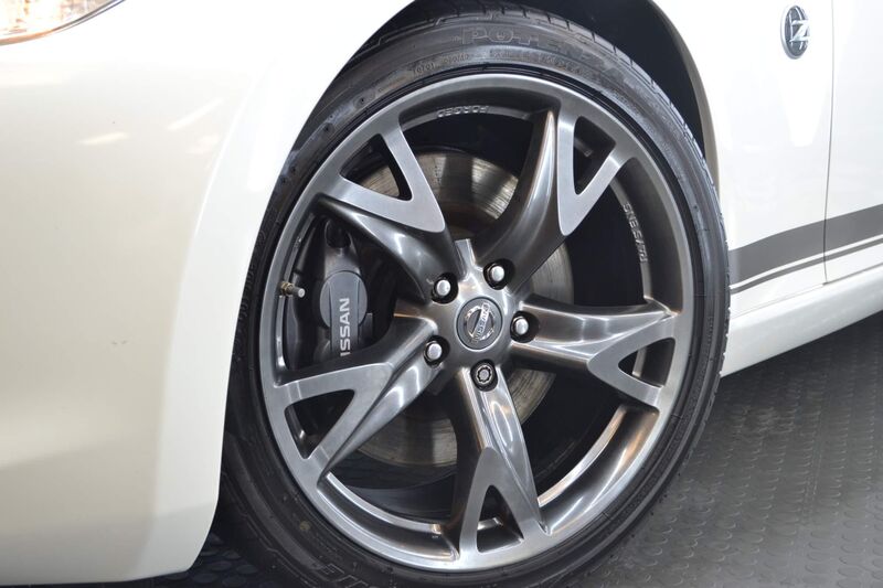 NISSAN 370Z