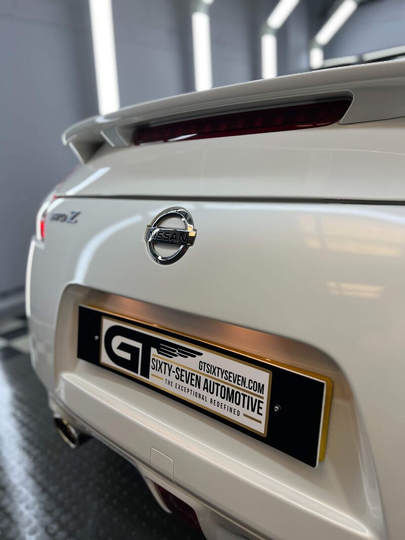 NISSAN 370Z