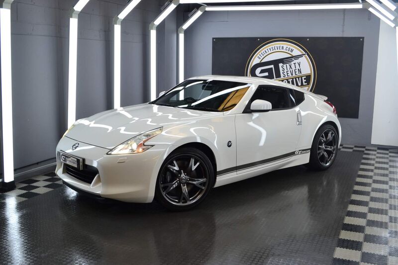 NISSAN 370Z