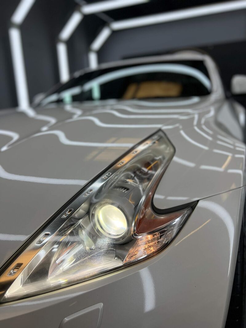 NISSAN 370Z