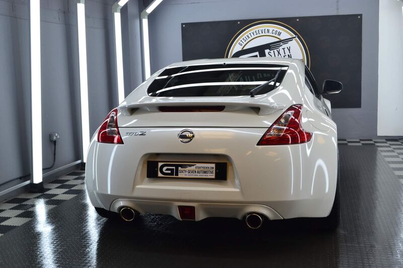 NISSAN 370Z