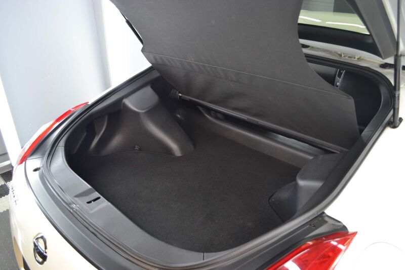 NISSAN 370Z