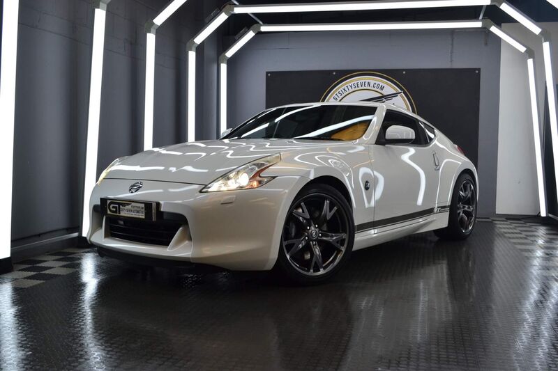 NISSAN 370Z