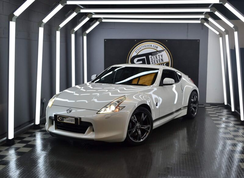 NISSAN 370Z