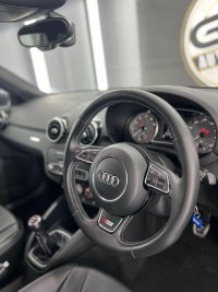 AUDI S1