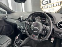 AUDI S1