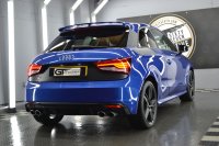 AUDI S1