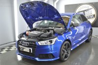 AUDI S1