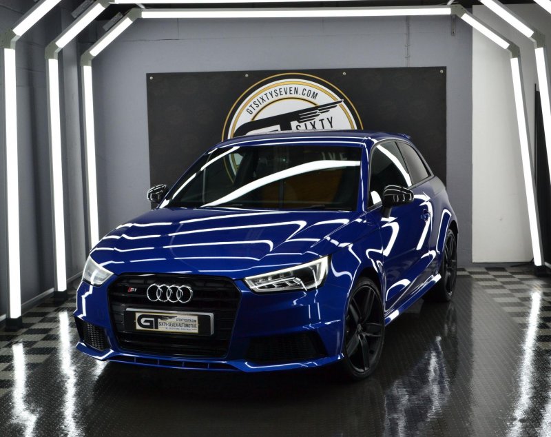AUDI S1
