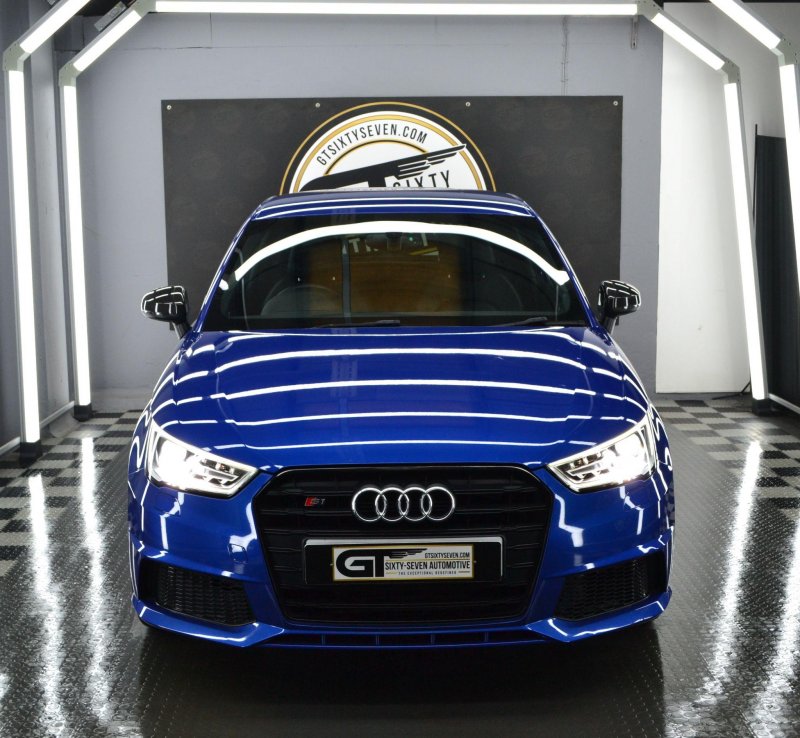 AUDI S1
