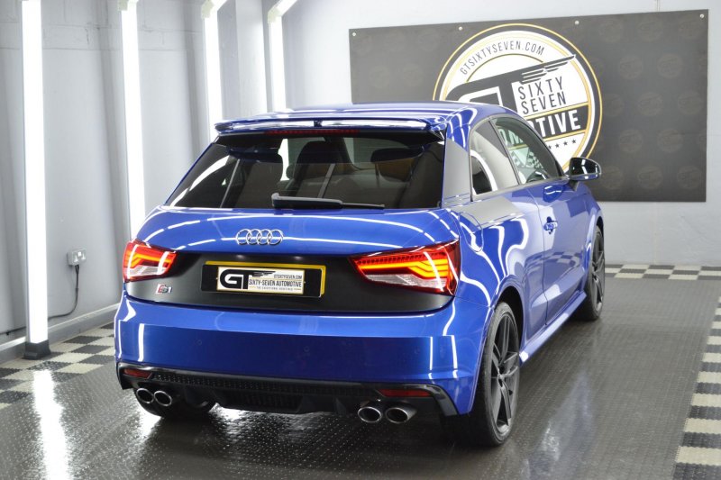 AUDI S1