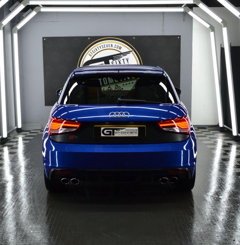 AUDI S1