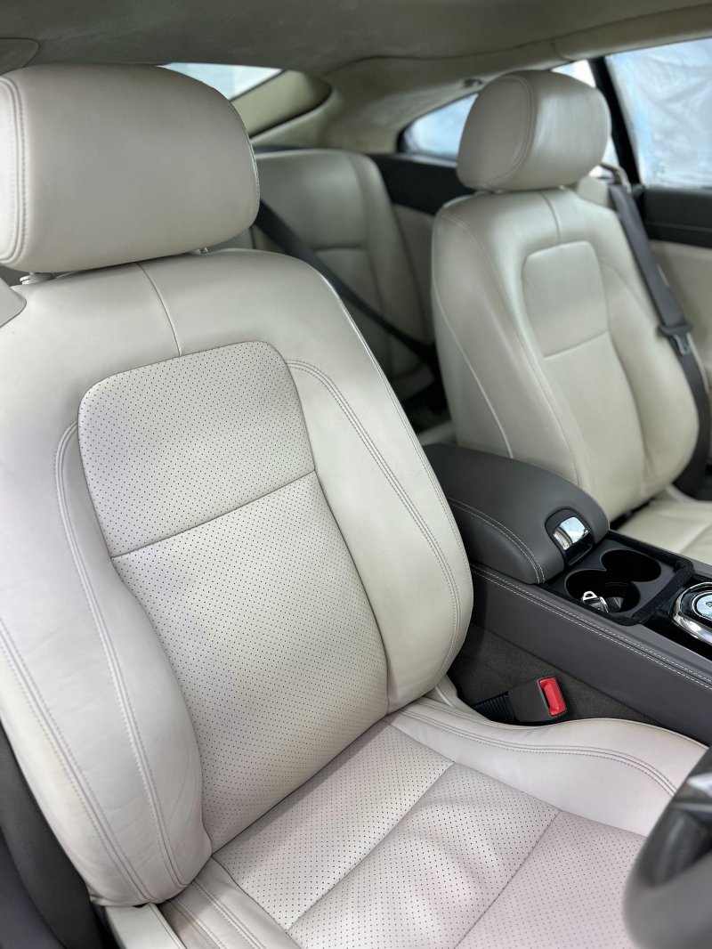 JAGUAR XK