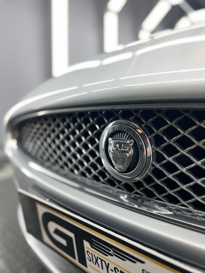 JAGUAR XK