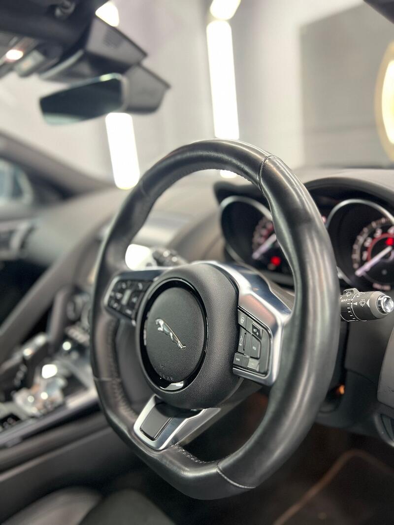JAGUAR F-TYPE