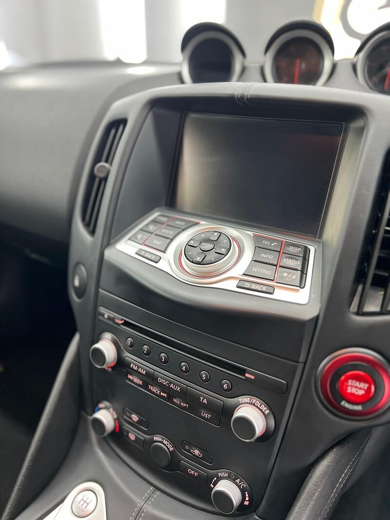NISSAN 370Z
