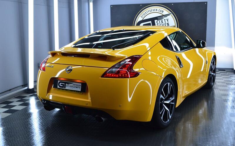 NISSAN 370Z