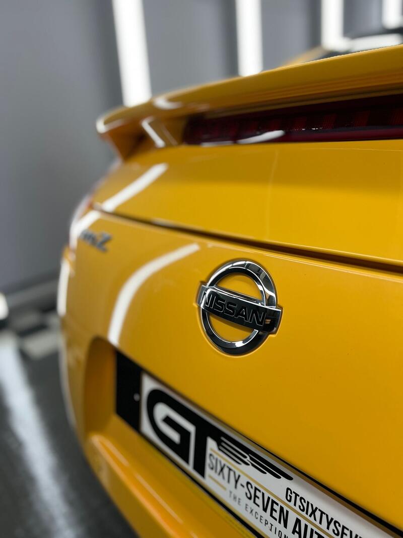 NISSAN 370Z
