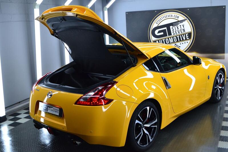 NISSAN 370Z